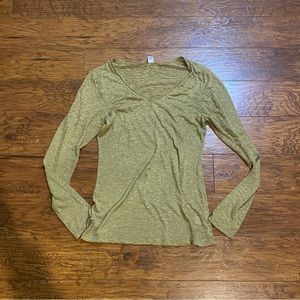 Kavio Green Long Sleeve top